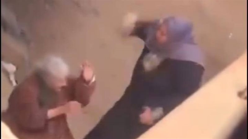  القبض على ربة منزل 