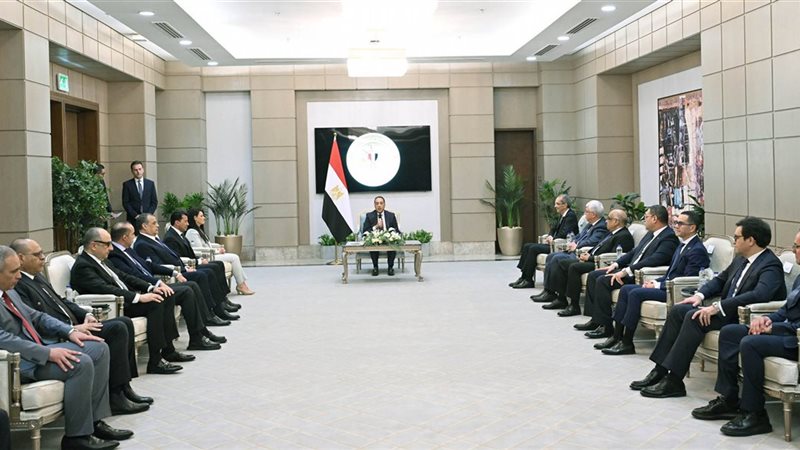 الاجتماع الأول للحكومة 