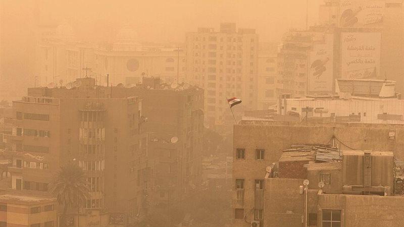 عاصفة رملية