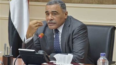 محافظ مطروح يودع الأهالي بكلمات مؤثرة.. ماذا قال؟               
