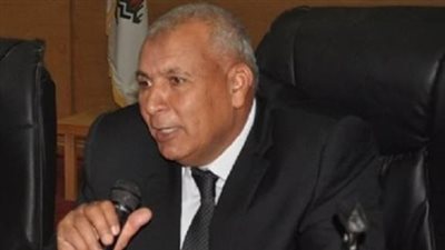 السيرة الذاتية للدكتور محمد الزملوط.. من الخبرة الأكاديمية إلى قيادة محافظة مطروح