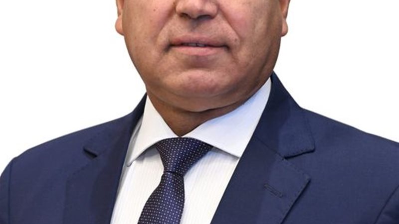 الفريق كامل الوزير 