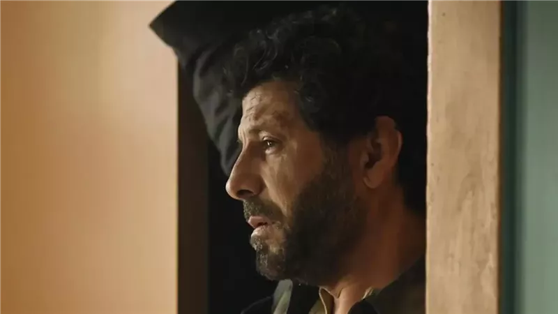 الفنان إياد نصار 