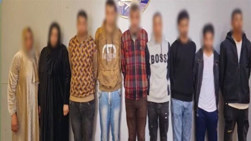 المتهمين 