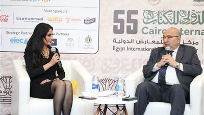 السفير المصري بالنرويج يروي ذكرياته الدبلوماسية في معرض الكتاب