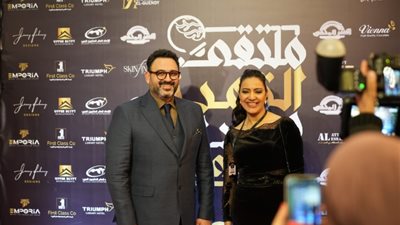 حقكم عليا يا جماعة، أكرم حسني يعتذر للصحفيين لهذا السبب