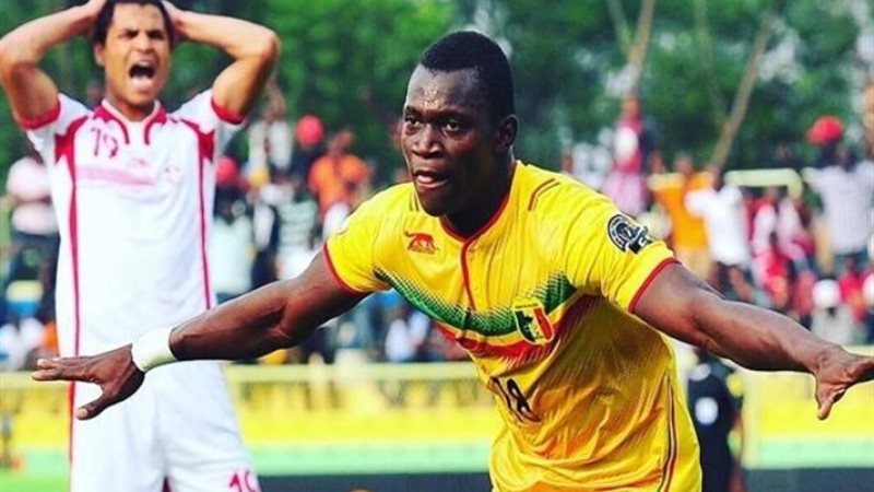 اليو ديانج مع منتخب مالي