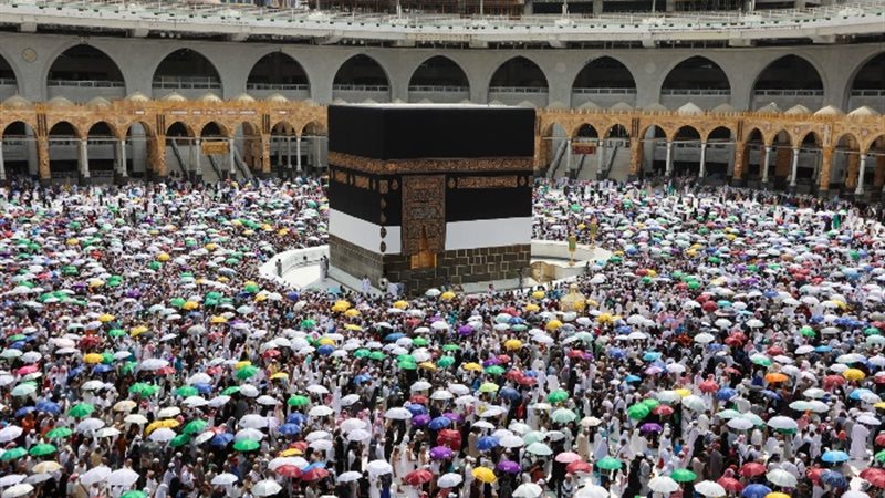 موسم العمرة والحج