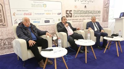 أستاذ الآثار ممدوح الدماطي: المصري القديم أول من قسم اليوم إلى 24 ساعة