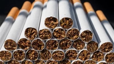 تراجع كبير في أسعار السجائر بالأسواق بعد تدخل حكومي (تفاصيل)