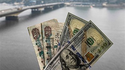 أسعار الدولار، تعرف على سعر العملة الخضراء مقابل الجنيه اليوم الأحد