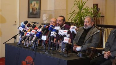 علي الحجار يوجه رسالة لخالد داغر بشأن مؤتمر 100 سنة غناء