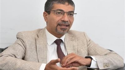 نائب بالشيوخ: القرارات تخفف عن المواطنين حدة الأزمة الاقتصادية