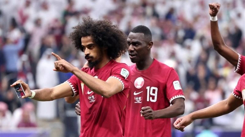 احتفال أكرم عفيف