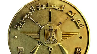 رئيس الأركان يشهد تنفيذ المرحلة الرئيسية لمشروع مراكز القيادة