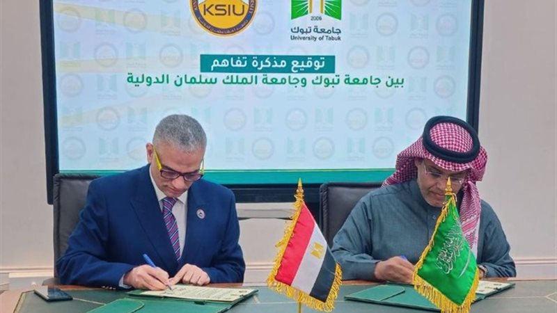 الدكتور أشرف سعد والدكتور عبد الله الذيابي