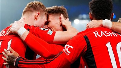بهدفي هويلند، مانشستر يونايتد يواصل صحوته ويهزم لوتون تاون 2-1 (فيديو)