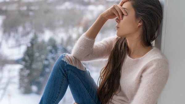 سبب ارتباط الاكتئاب