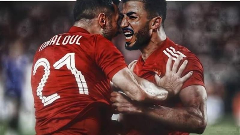 لاعبو الأهلي