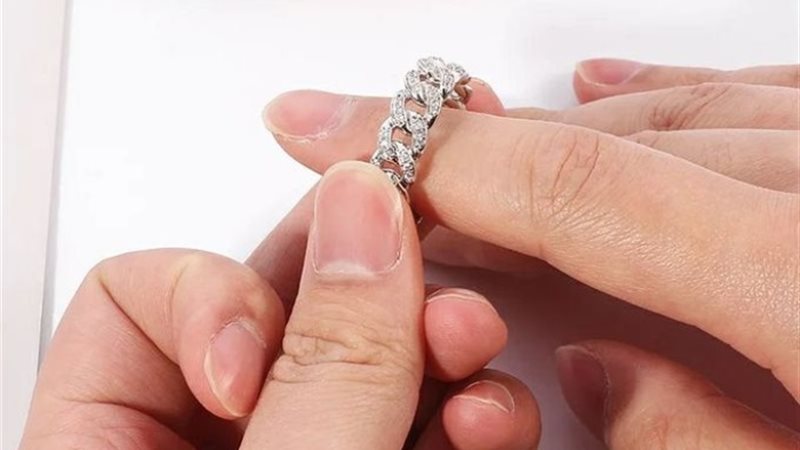 أسعار الفضة اليوم الأحد