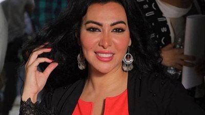 سرقة مشغولات ذهبية وأموال من الفنانة ميرهان حسين في المقطم