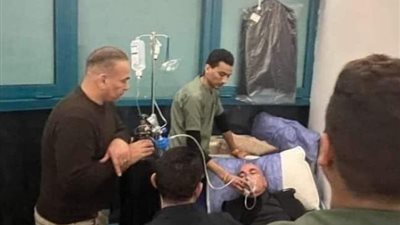 «ساندوتشين كبدة» وراء دخول حسام حسن للمستشفى.. تفاصيل