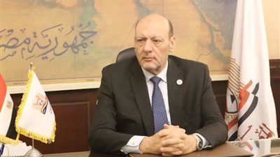 حزب المصريين: الحكومة تتخذ خطوات جادة نحو تحقيق تنمية اقتصادية شاملة