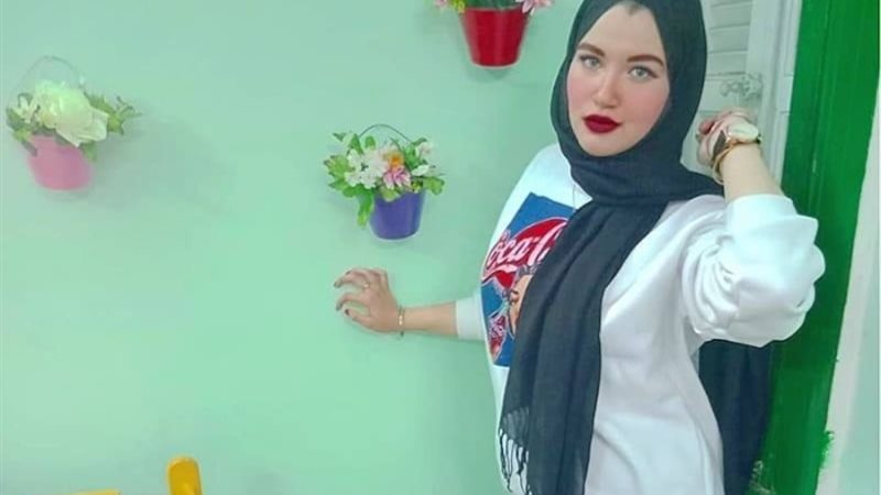 البلوجر حنين حسام