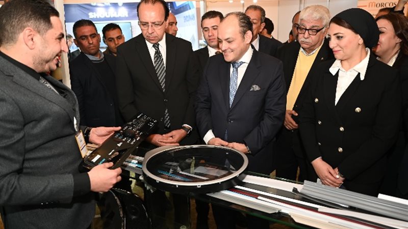 المهندس أحمد سمير وزير التجارة والصناعة