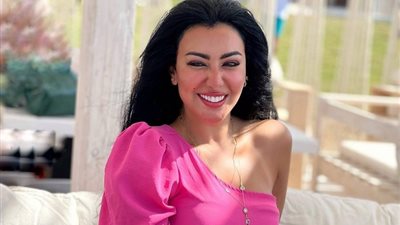 قرار المحكمة بشأن المتهمين بسرقة ميرهان حسين (تفاصيل)