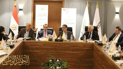 الحوار الوطنى، تفاصيل الجلسة التخصصية لمناقشة تحديات الإنتاج والتصدير