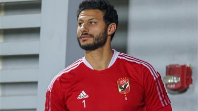 تطورات جديدة في الأهلي حول إصابة الشناوي. اعرف التفاصيل