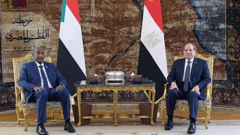 الرئيس السيسي ورئيس مجلس السيادة