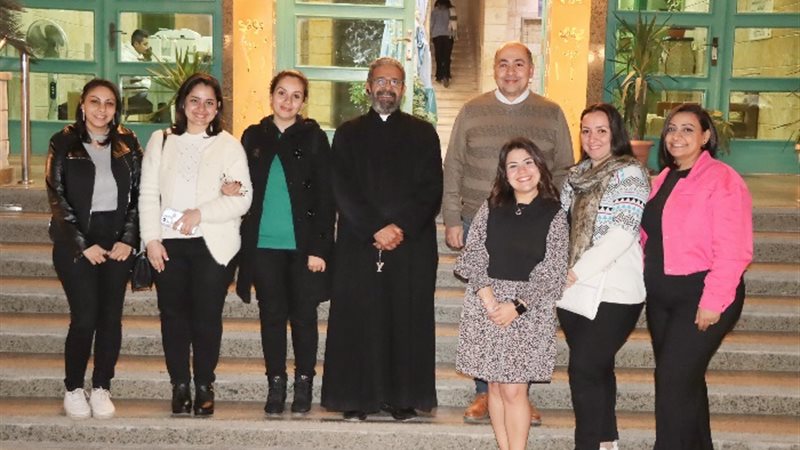مسؤول مكتب التعليم المسيحي بالإيبارشية البطريركية، وأعضاء ل