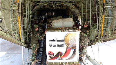 المتحدث العسكري: مصر تواصل أعمال الإسقاط الجوي لأطنان من المساعدات لـ غزة