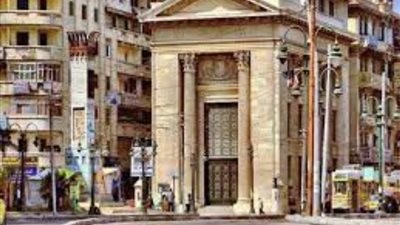 «الغرفة التجارية» بالإسكندرية تطالب الحكومة بتعجيل تحرير سعر الصرف