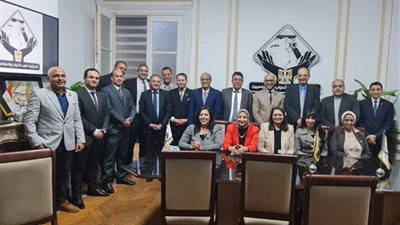 تنسيقية شباب الأحزاب تناقش «مستقبل الصحافة في عصر الذكاء الاصطناعي»