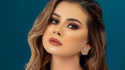 والد منة عرفة يدخل المستشفى بعد تعرضه لحادث سير