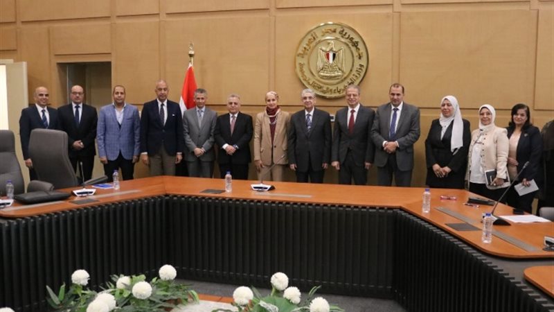 إطلاق منصة مصر للطاقة الشمسية