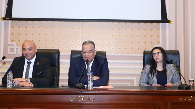 لجنة الثقافة والسياحة