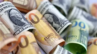  استقرار نسبي في أسعار العملات اليوم بمصر 10 أبريل 2026.. والدولار عند هذا الرقم