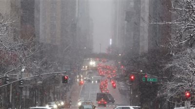  بسبب عاصفة ثلجية كبرى..  طوارئ في نيويورك و6 ولايات أمريكية