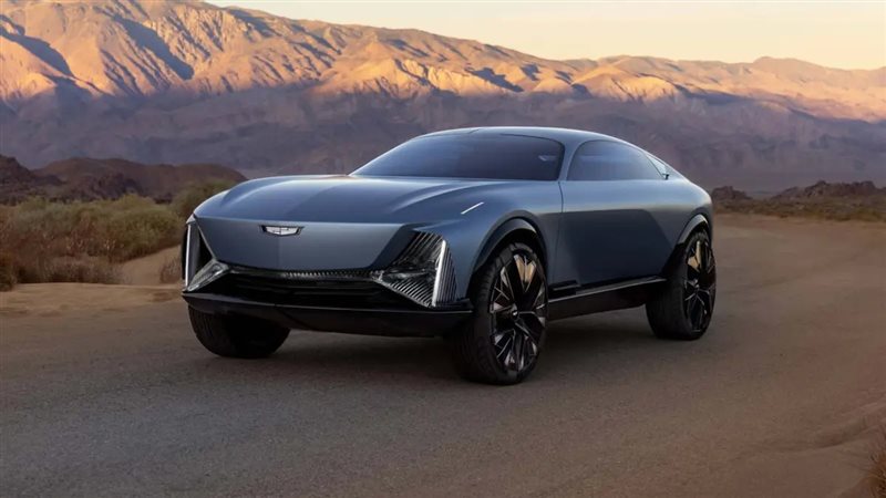كاديلاك تستعرض مستقبل الأداء العالي والفخامة مع Escalade IQ 