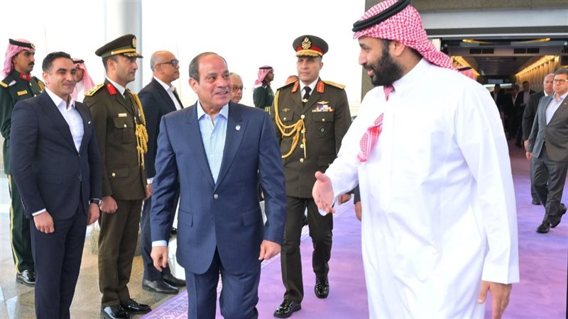 ولي العهد السعودي يستقبل الرئيس السيسي