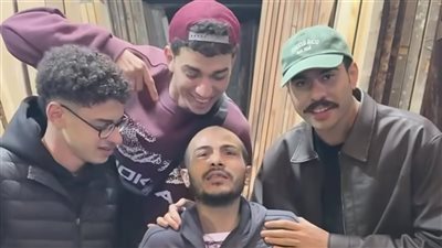 أحمد رمزي ينزل للشارع لقياس ردود الفعل على «فخر الدلتا»