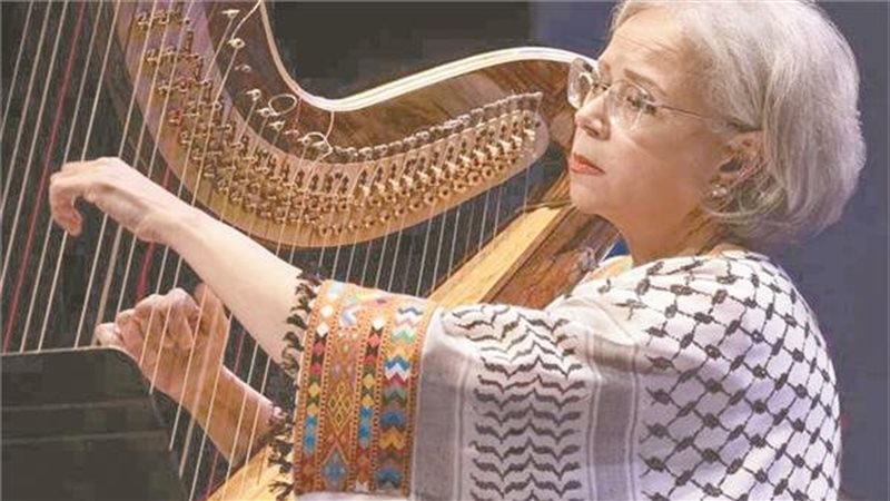 منال محيي الدين 