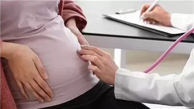 انتبه.. تأثير تسمم الحمل على صحة الجنين ومضاعفاته المحتملة