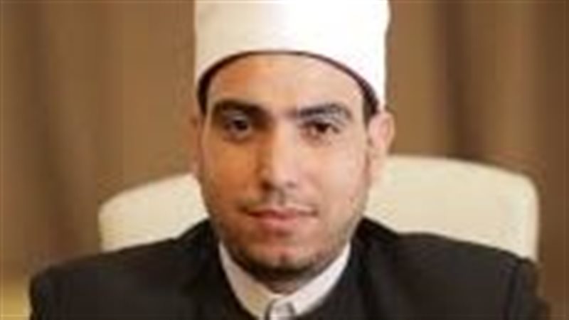  أحمد عبد الهادي إمام وخطيب مسجد السيدة زينب