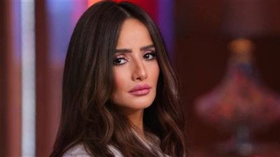 لحين الفصل في طلب الرد.. تأجيل محاكمة المتهمين بمطاردة نجلي زينة
