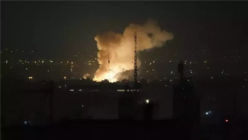 الضرب على إيران 
